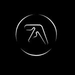 Aphex Twin（エイフェックス・ツイン）の「Field Day Festival 2017 in London」の２時間に渡るライブ映像公開中！